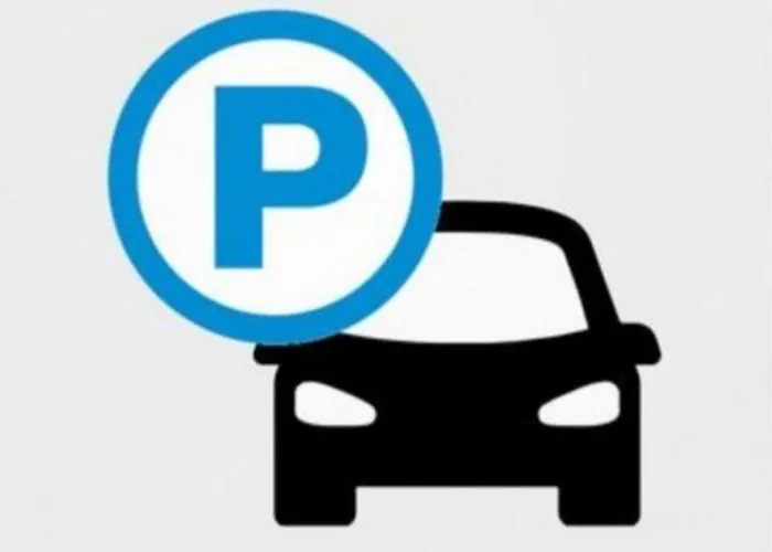 Collins Emerald Center شقة *